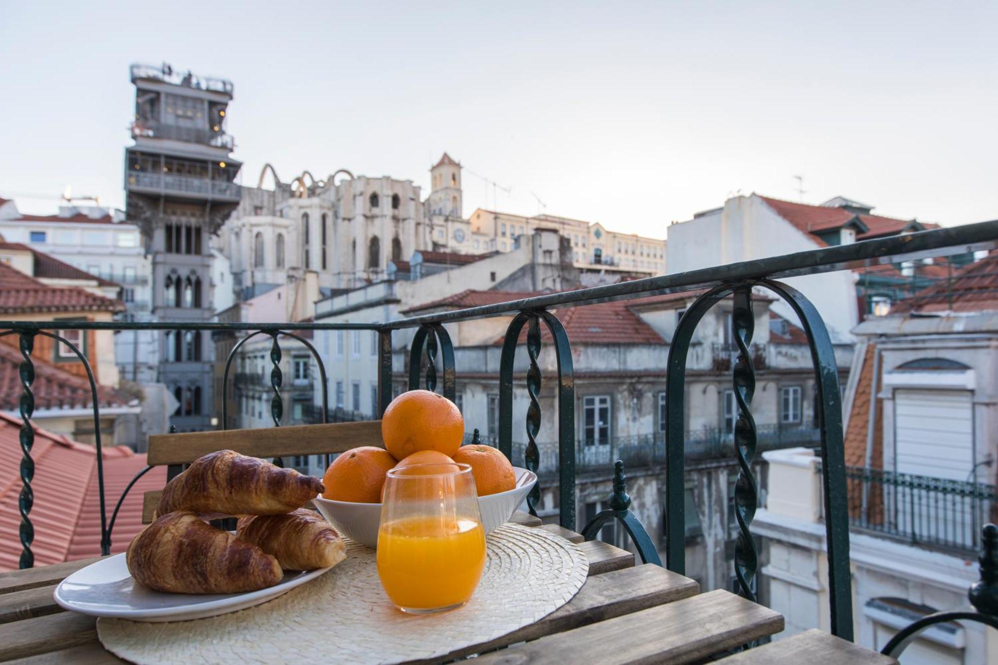 Апартаменты Ando Living - Santa Justa 79 House Лиссабон Экстерьер фото